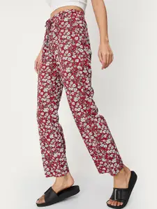 max Women Red & White Floral Printed Cotton Lounge Pants