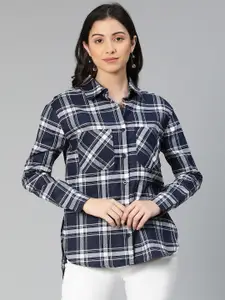 Oxolloxo Women Black Standard Tartan Checked Cotton Casual Shirt