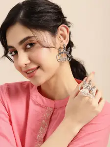 Sangria Set of Oxidised Earrings & Finger Ring