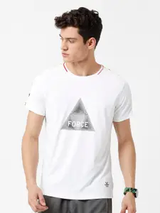 WROGN Men White & Black Printed Slim Fit T-shirt
