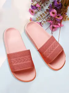 Pampy Angel Women Printed Rubber Sliders