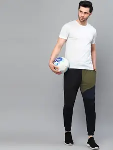 Rigo Men Colourblocked Cut & Sew Regualr Fit Track Pant