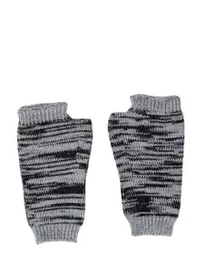 Bharatasya Women Grey & Black Knitted Winter Gloves