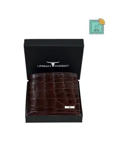 URBAN FOREST Men Textured Leather Two Fold Wallet