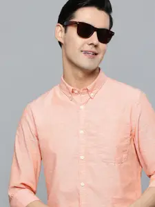Flying Machine Men Peach-Coloured Solid Pure Cotton Standard Slim Fit Casual Shirt