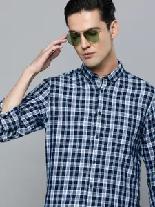 Flying Machine Men White Standard Tartan Checks Opaque Pure Cotton Casual Shirt