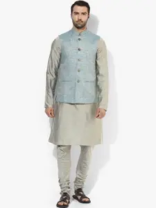 KISAH Men Blue Printed Kurta with Churidar
