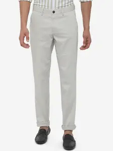 JADE BLUE Men Grey Slim Fit 100% Cotton Chinos Trousers