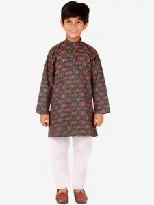 Pro-Ethic STYLE DEVELOPER Boys Green Floral Printed Pure Cotton Kurta with Pyjamas