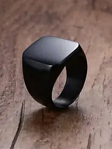 UNIVERSITY TRENDZ Men Black 18k Stainless Steel Finger Ring