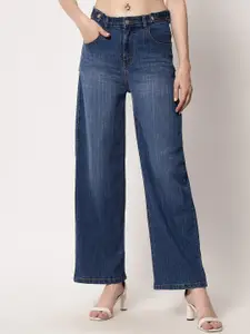 Kotty Women Blue Jean Straight Fit Low-Rise Light Fade Stretchable Jeans
