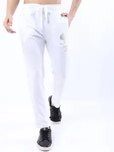 HIGHLANDER Men White Printed Track Pants