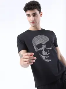HIGHLANDER Men Black Printed Slim Fit T-shirt