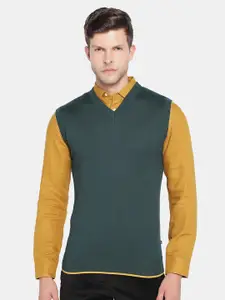 Blackberrys Men Green Sleeveless Sweater Vest