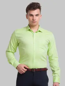 Park Avenue Men Green Solid Slim Fit Formal Shirts