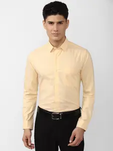 Peter England Men Yellow Slim Fit Printed Formal Shirt