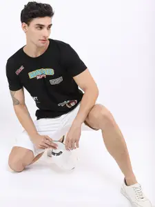 HIGHLANDER Men Black Typography Printed Slim Fit T-shirt