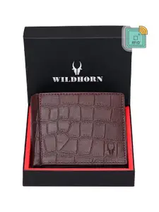WildHorn Men Leather Two Fold Wallet