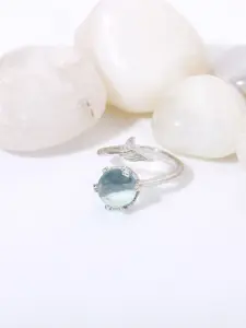 GIVA 925 Sterling Silver-Plated Blue Stone Studded Fish Tail Finger Ring