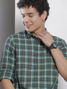 The Indian Garage Co Men Charcoal Grey & Green Checked Pure Cotton Casual Shirt