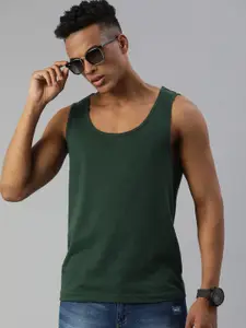 Huetrap Men Green T-shirt