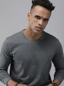 Roadster Men Solid Sweatshirt