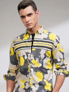 HIGHLANDER Men Olive Green Slim Fit Printed Casual Shirt