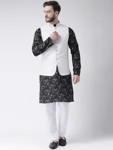 Hangup Men Floral Printed Pure Cotton Kurta with Pyjamas