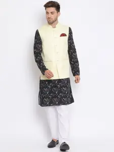 Hangup Men Yellow Floral Printed Kurta with Pyjamas