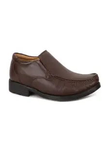 Hush Puppies Men Solid Formal Slip-On Shoes