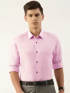 Peter England Nuvo Fit Spread Collar Formal Shirt