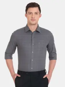Arrow Men Slim Fit Windowpane Checks Checked Formal Shirt