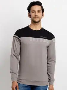 Status Quo Men Colourblocked Sweatshirt