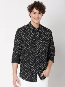 Mufti Men Plus Size Classic Floral Printed Slim Fit Pure Cotton Casual Shirt