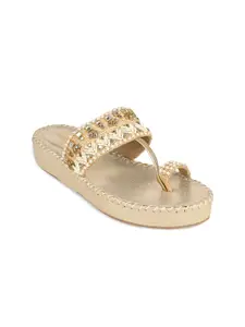 Rocia Women Embellished Ethnic One Toe Flats