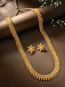 Peora Gold-Plated Solid Necklace and Studs