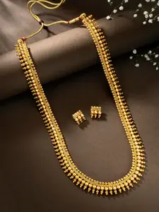 Peora Traditional Gold Plated Temple Necklace Jewellery Set