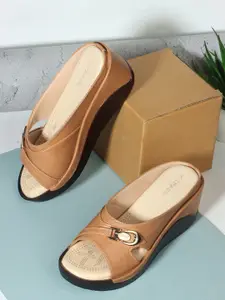 TRASE Wedge Heels Sandals