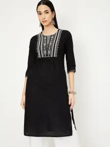 max Geometric Yoke Design Thread Work Cotton Straight Kurta