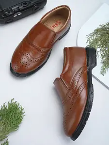STEFENS Boys Perforations Brogues