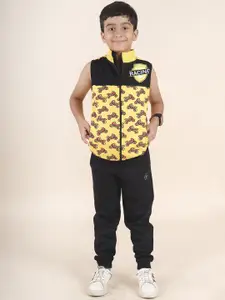 KiddoPanti Boys Printed Sweatshirt With Track Pant