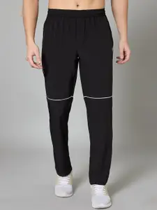 TURNFIT Men Side Pockets Track Pants