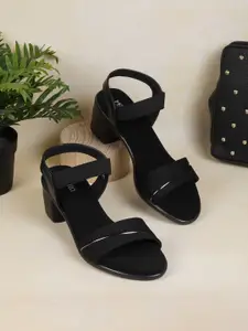 Metro Women Block Sandals