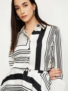 max Women Spread Collar Abstract Printed Monochrome Casual Shirt