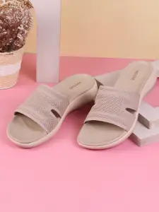 Mochi Women Open Toe Flats