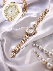 HAUTE SAUCE by  Campus Sutra HAUTE SAUCE by Campus Sutra Women Embellished Dial & Stainless Steel Bracelet Style Straps Analogue Watch