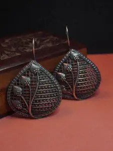 Niscka Contemporary Drop Earrings