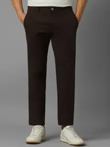 Louis Philippe Sport Men Solid Slim Fit Casual Trousers