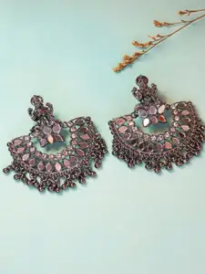 Niscka Contemporary Studs Earrings