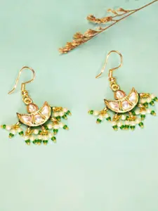 Niscka Contemporary Studs Earrings